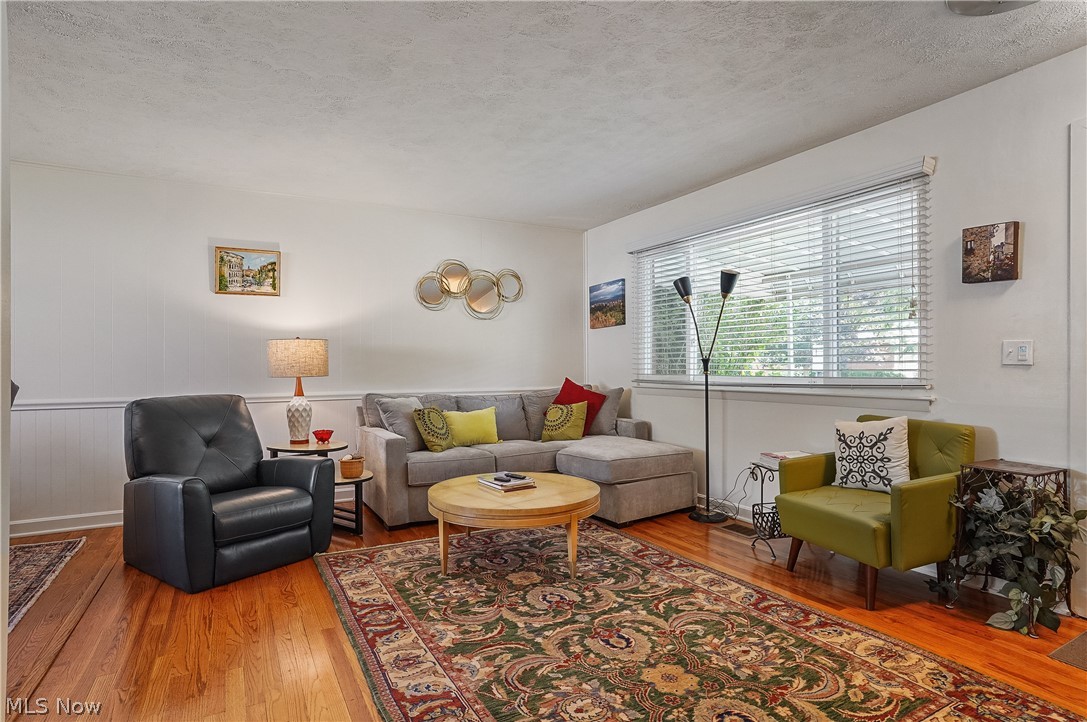 Charring Cross Meadows - Residential