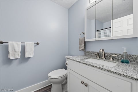 Tiny photo for 27069 Oakwood Circle #214W, Olmsted Township, OH 44138 (MLS # 5256331)