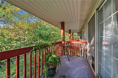 Tiny photo for 27069 Oakwood Circle #214W, Olmsted Township, OH 44138 (MLS # 5256331)