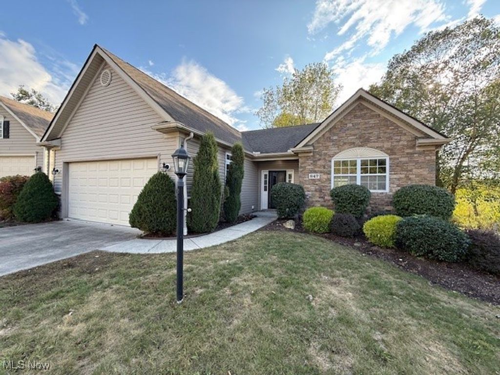 Photo of 847 Lakeview Court, Kent, OH 44240 (MLS # 5168659)