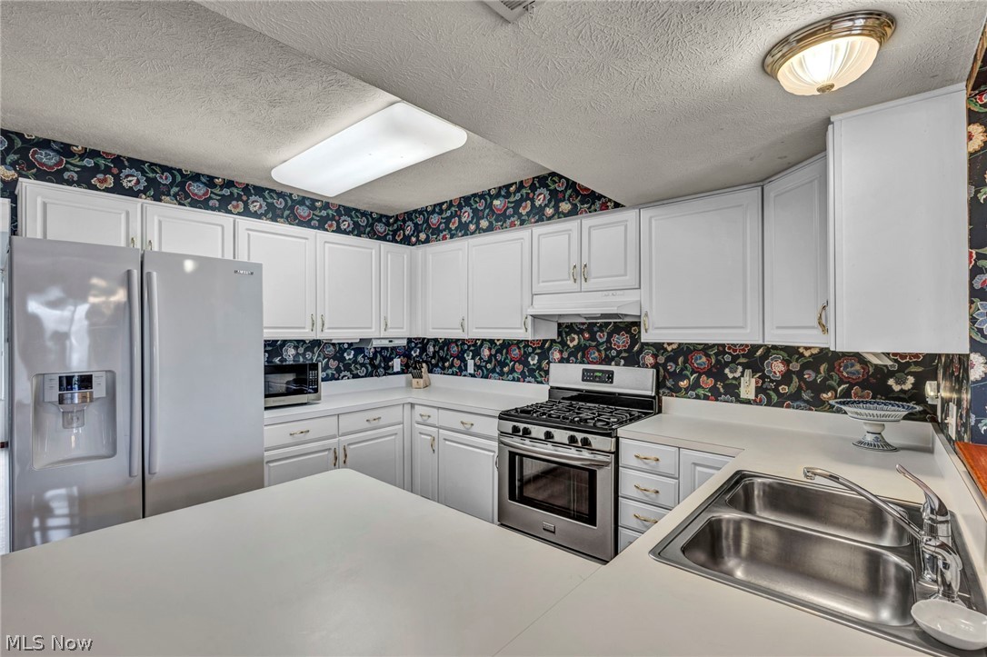 Hampton Bay - Residential