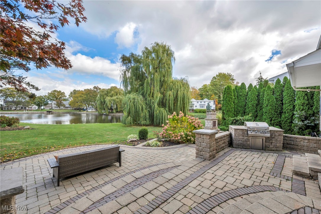 Beachwood Cove - Residential