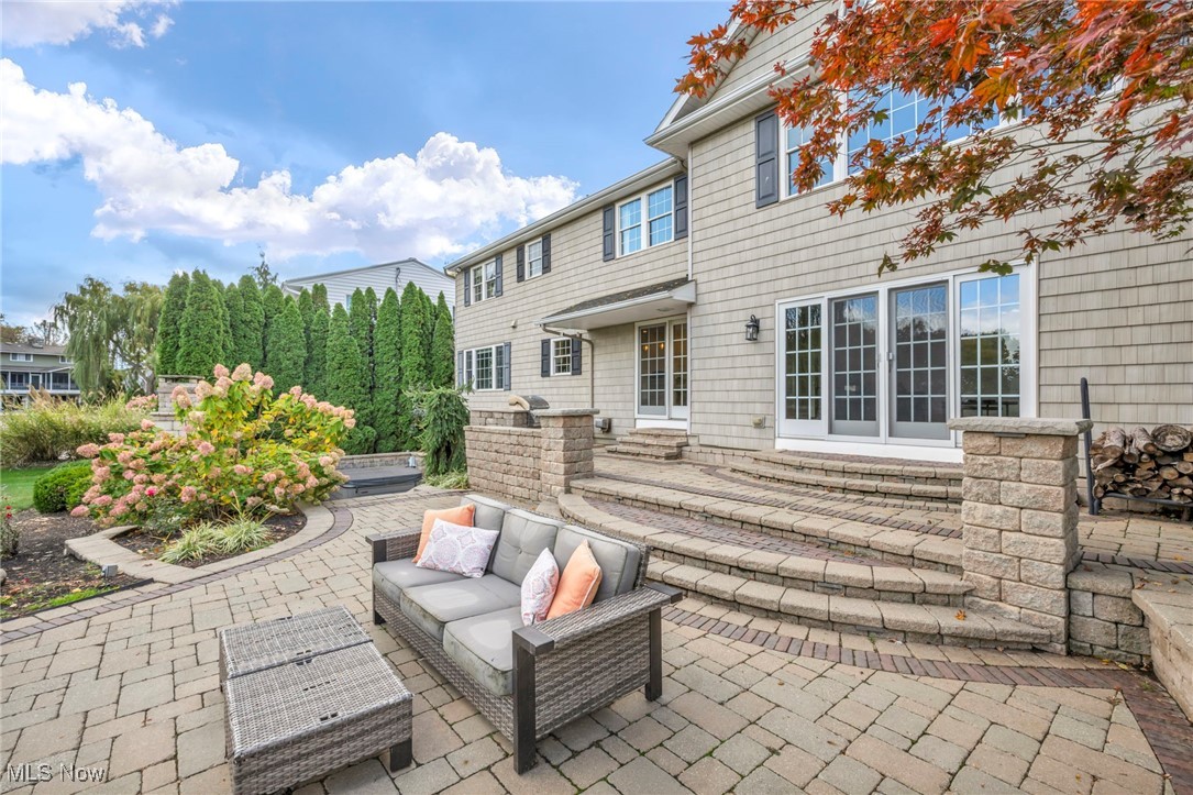 Beachwood Cove - Residential