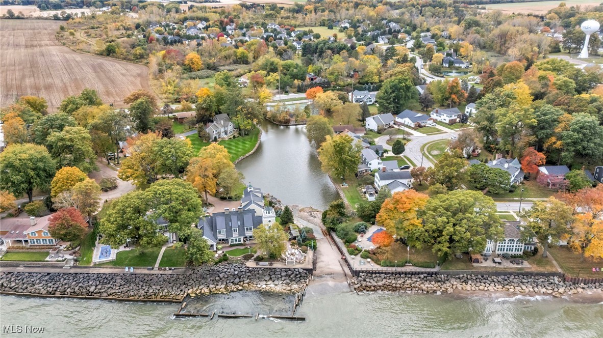 Beachwood Cove - Residential