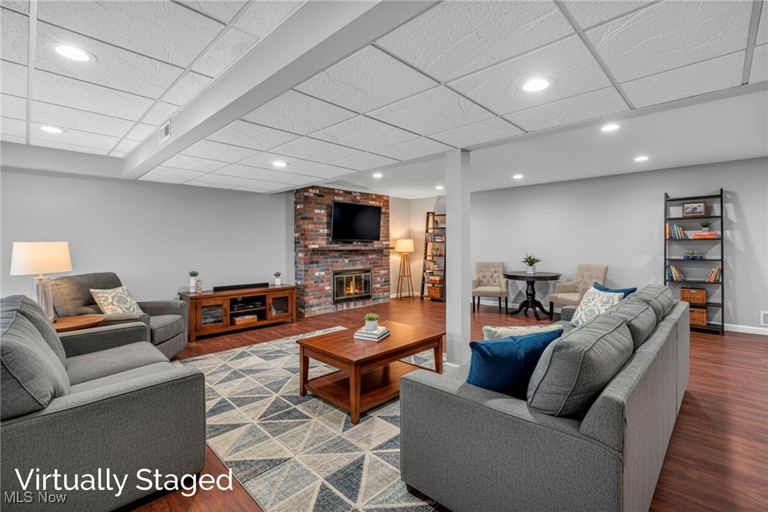 Beachwood Cove - Residential