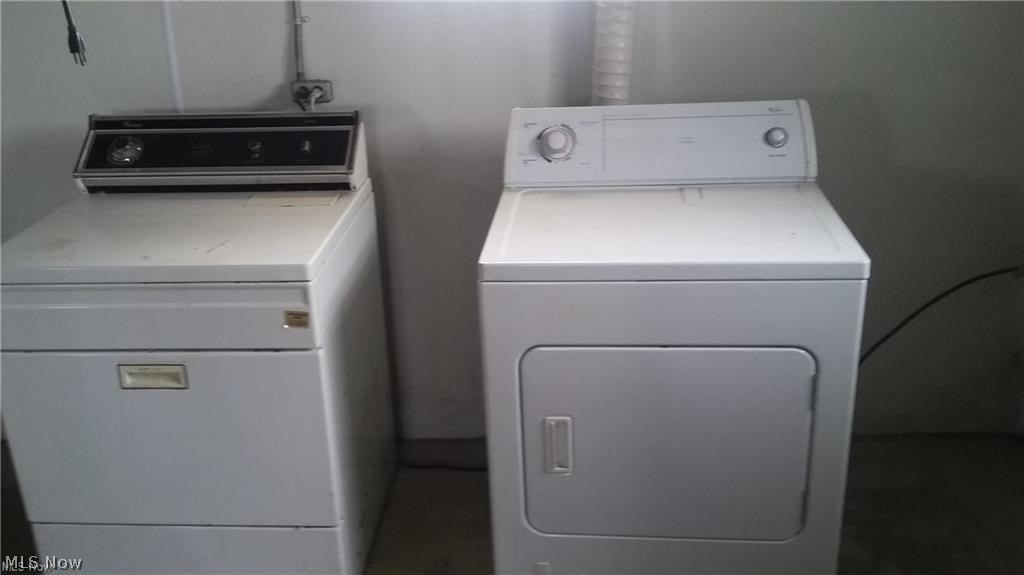 Jennie Ewing & Watson H Stewar - Residential Lease