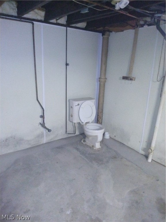 Jennie Ewing & Watson H Stewar - Residential Lease