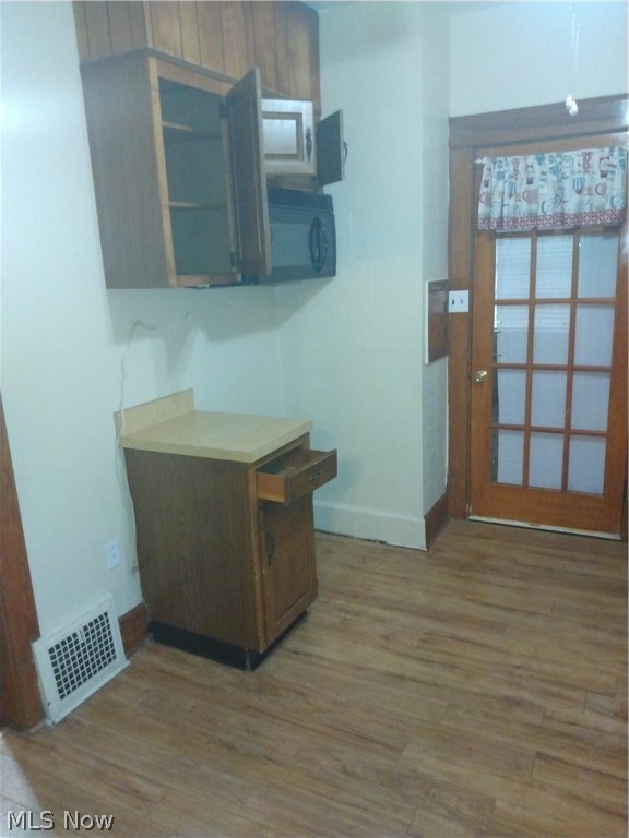 Jennie Ewing & Watson H Stewar - Residential Lease