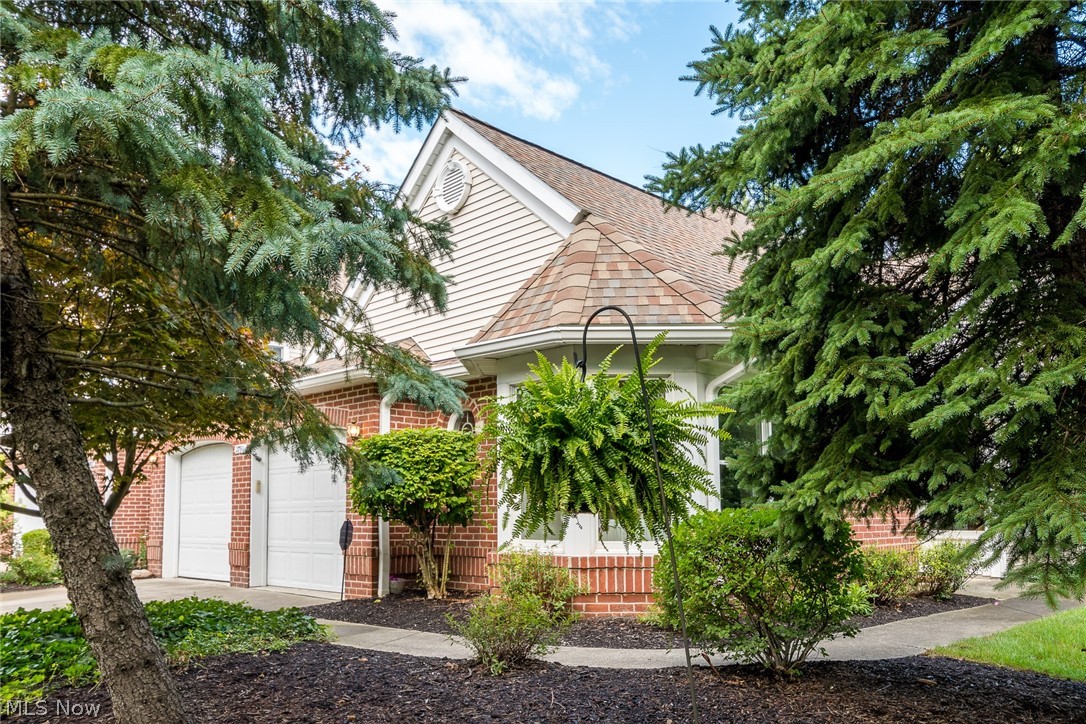 Wyndgate Condo - Residential