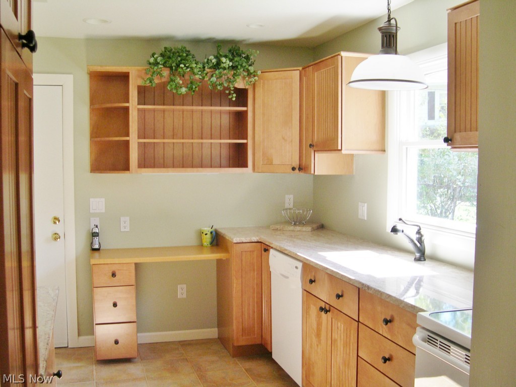 Van Sweringen Companys - Residential Lease