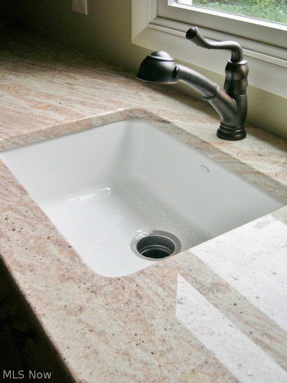 Van Sweringen Companys - Residential Lease