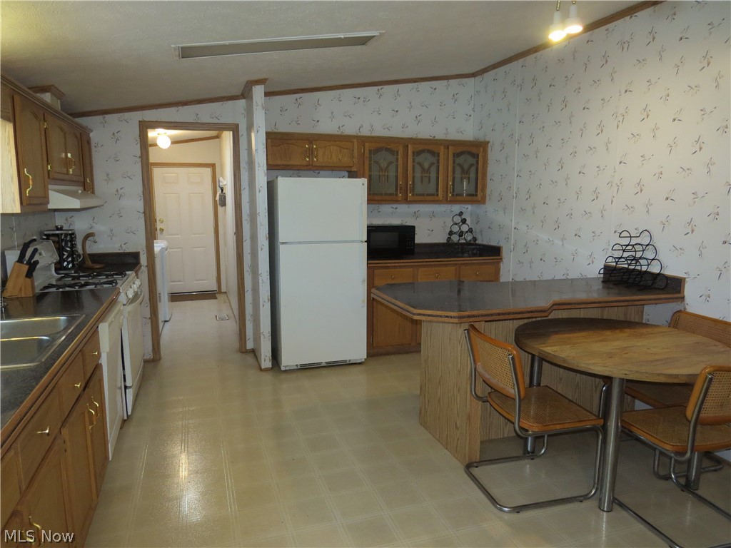 Golfway Pines - Residential