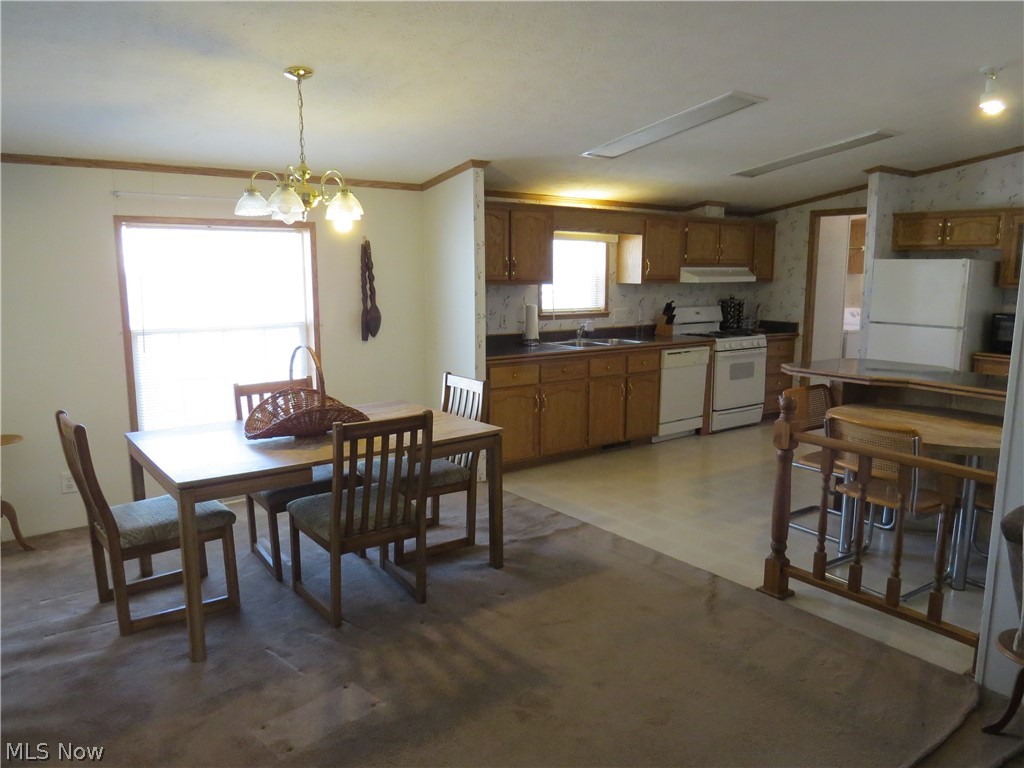 Golfway Pines - Residential