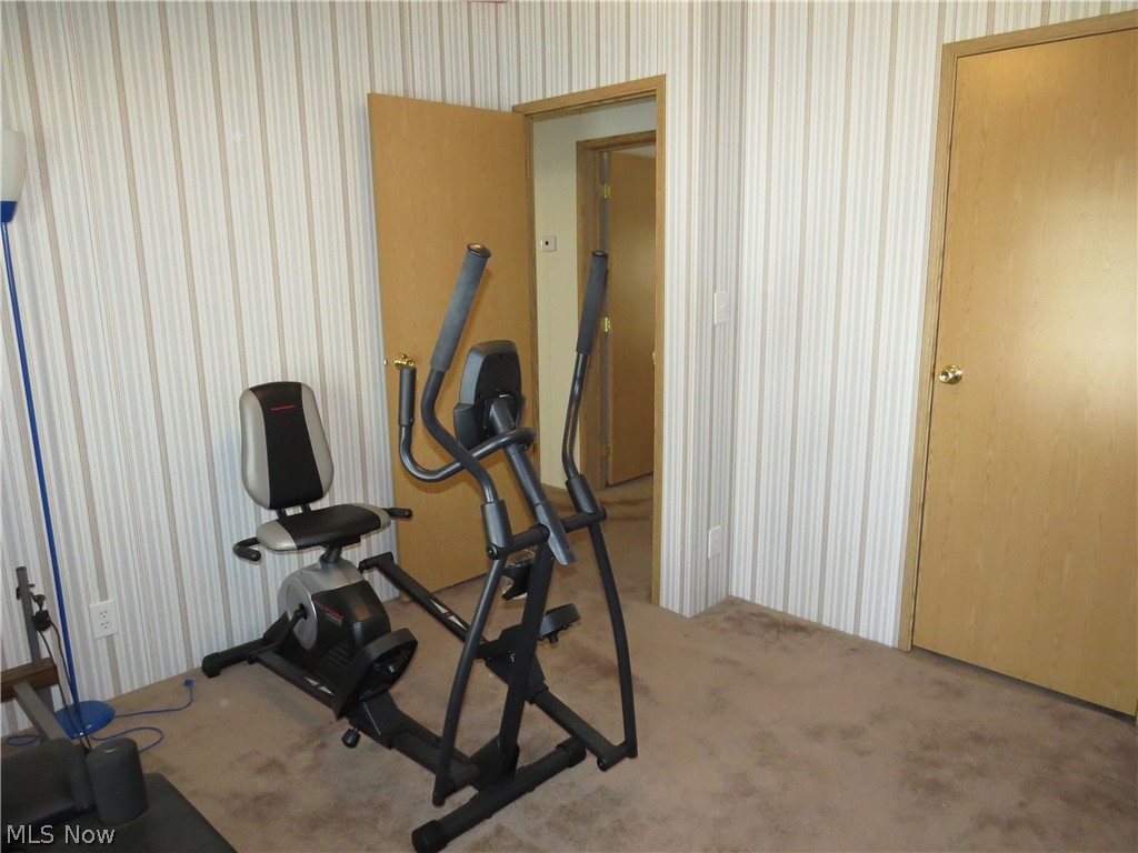 Golfway Pines - Residential