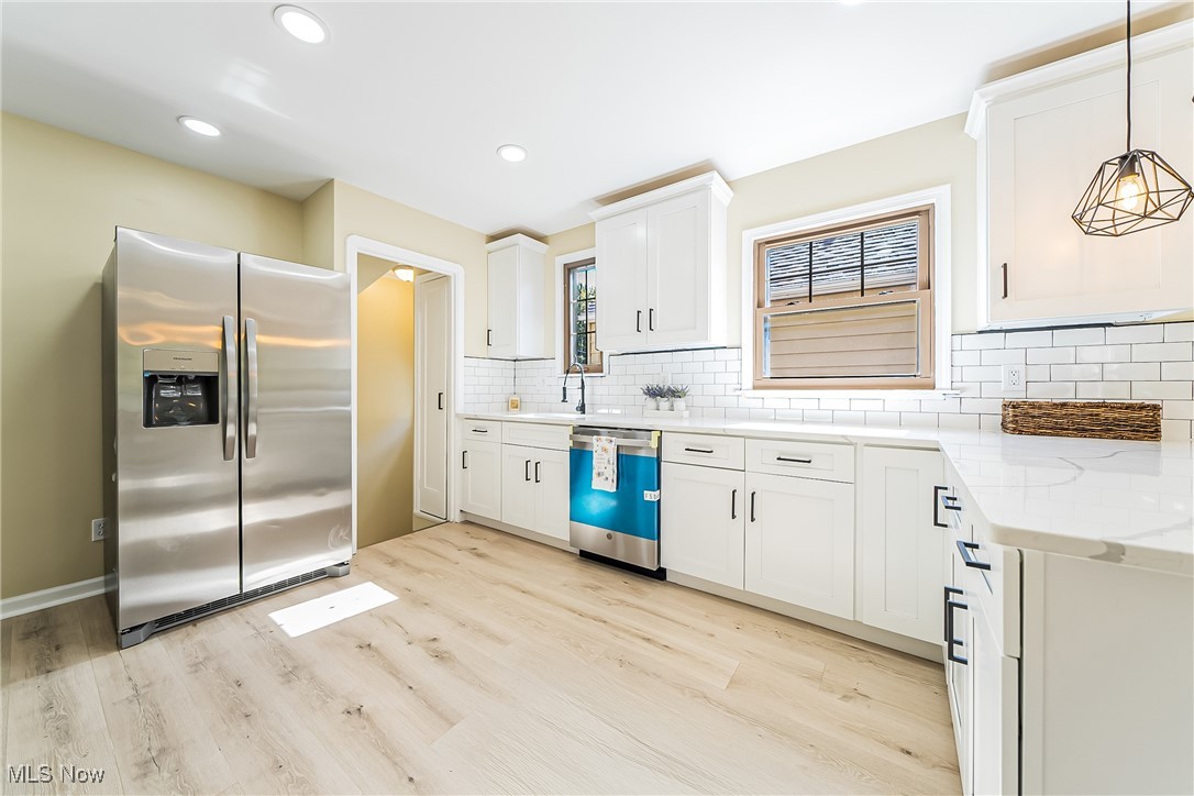 Riverside Manor - Residential