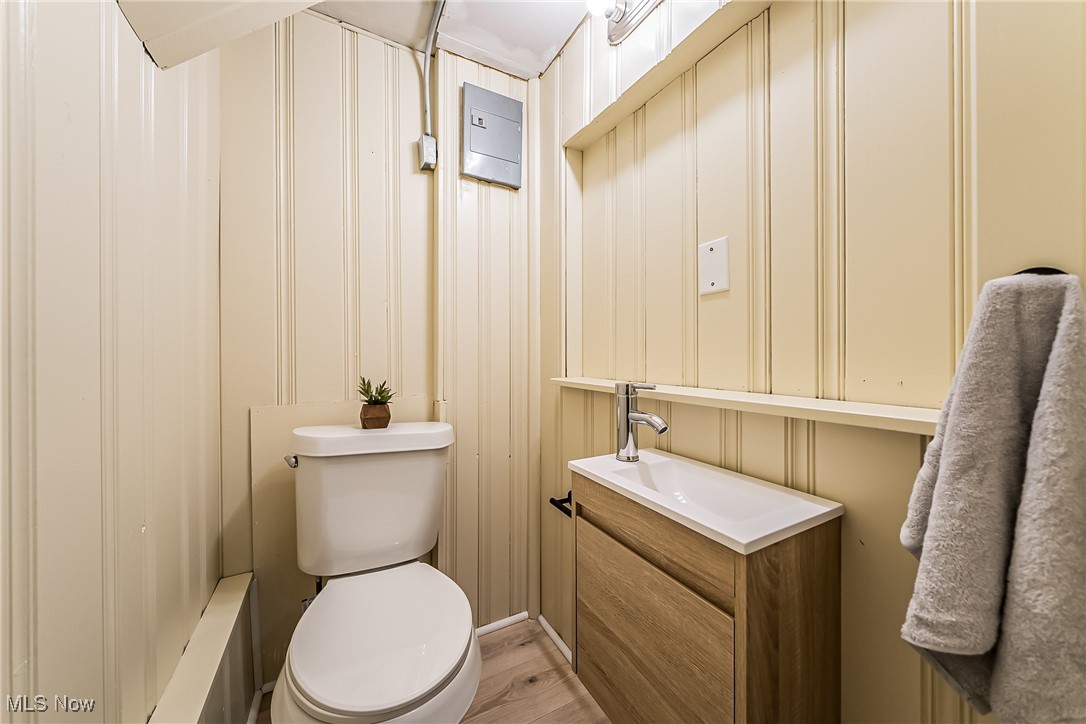 Riverside Manor - Residential