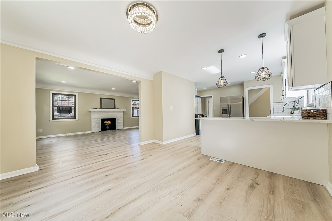 Riverside Manor - Residential