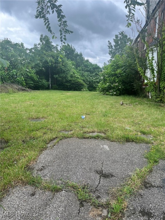 12808 Kinsman Road