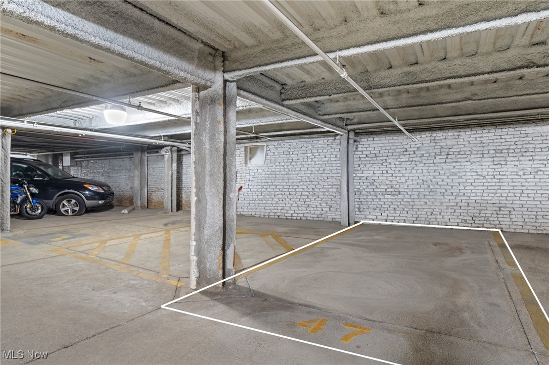 Cleveland, Ohio 44113, United States, 2 Bedrooms Bedrooms, ,2 BathroomsBathrooms,Residential,Active,240795