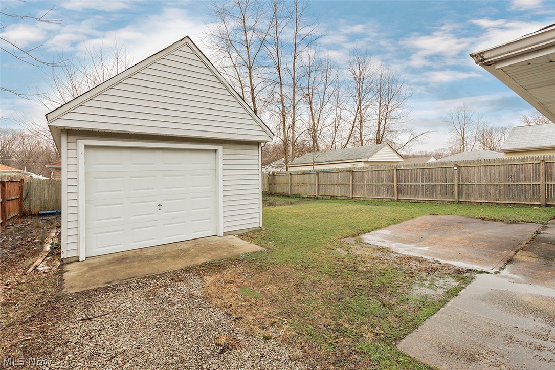 Willow Bluff Farm 01 - Residential