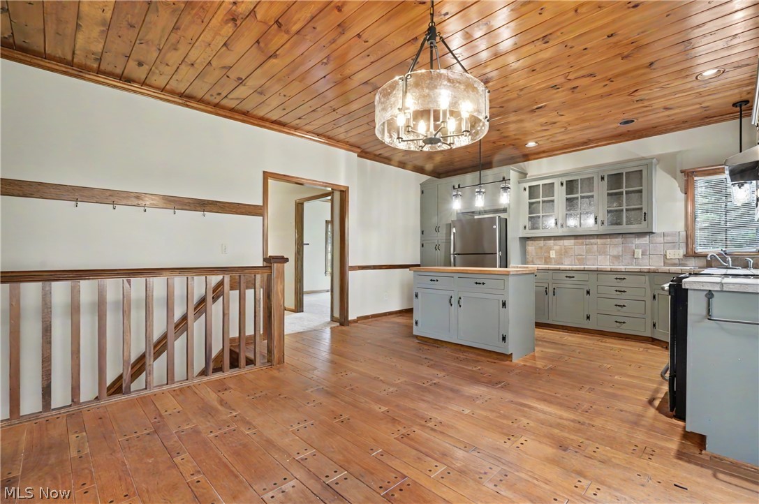 Schooner Bay - Residential