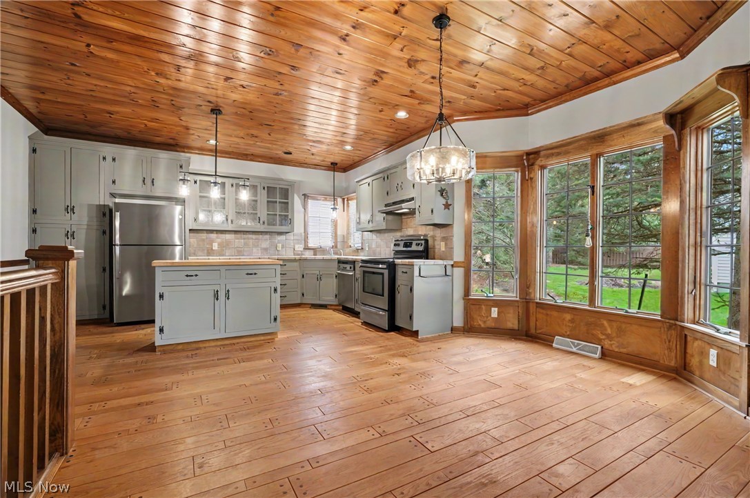 Schooner Bay - Residential