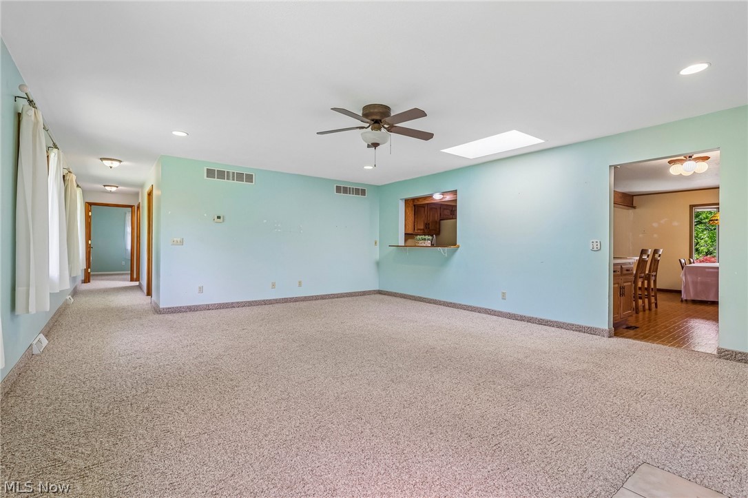 1147 Ridgeview Drive