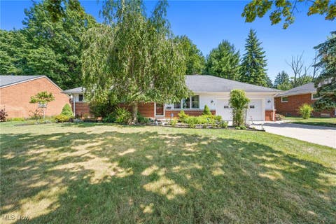 Photo for 449 Hillcrest Drive