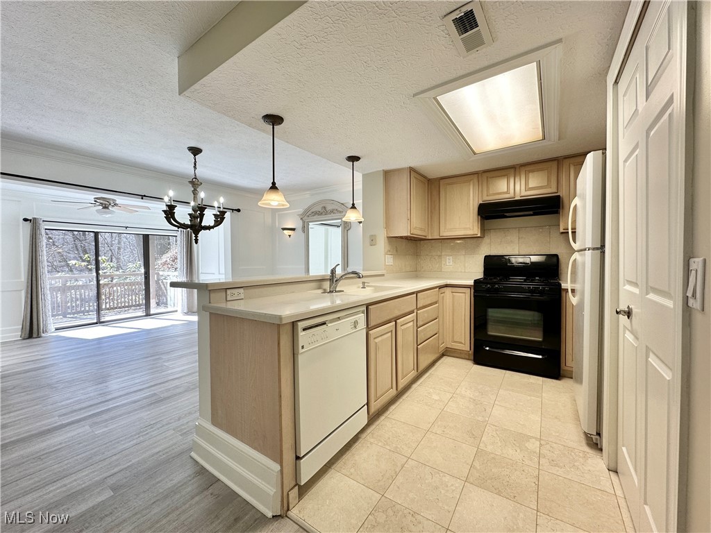 554 Meredith Lane, Cuyahoga Falls, Ohio image 10