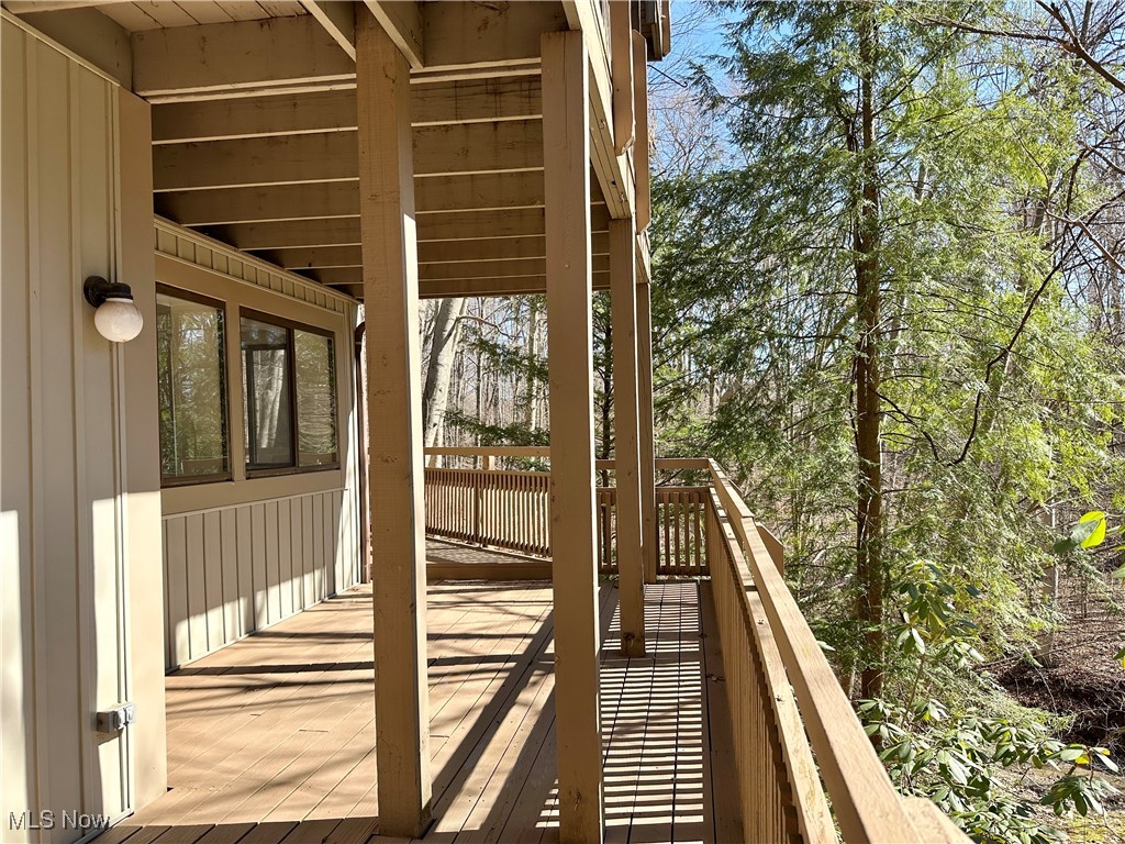 554 Meredith Lane, Cuyahoga Falls, Ohio image 23
