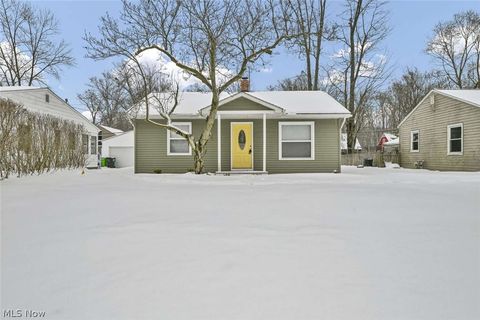 359 Dellwood Road Avon Lake OH 44012