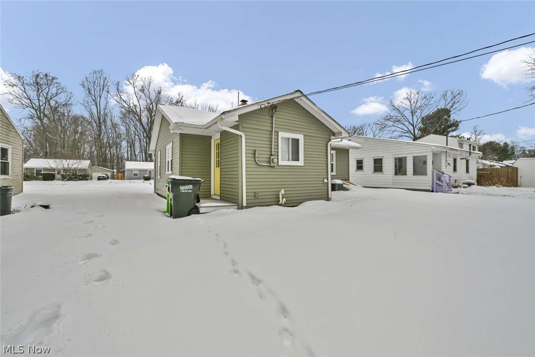 Inwood Beach 02 - Residential