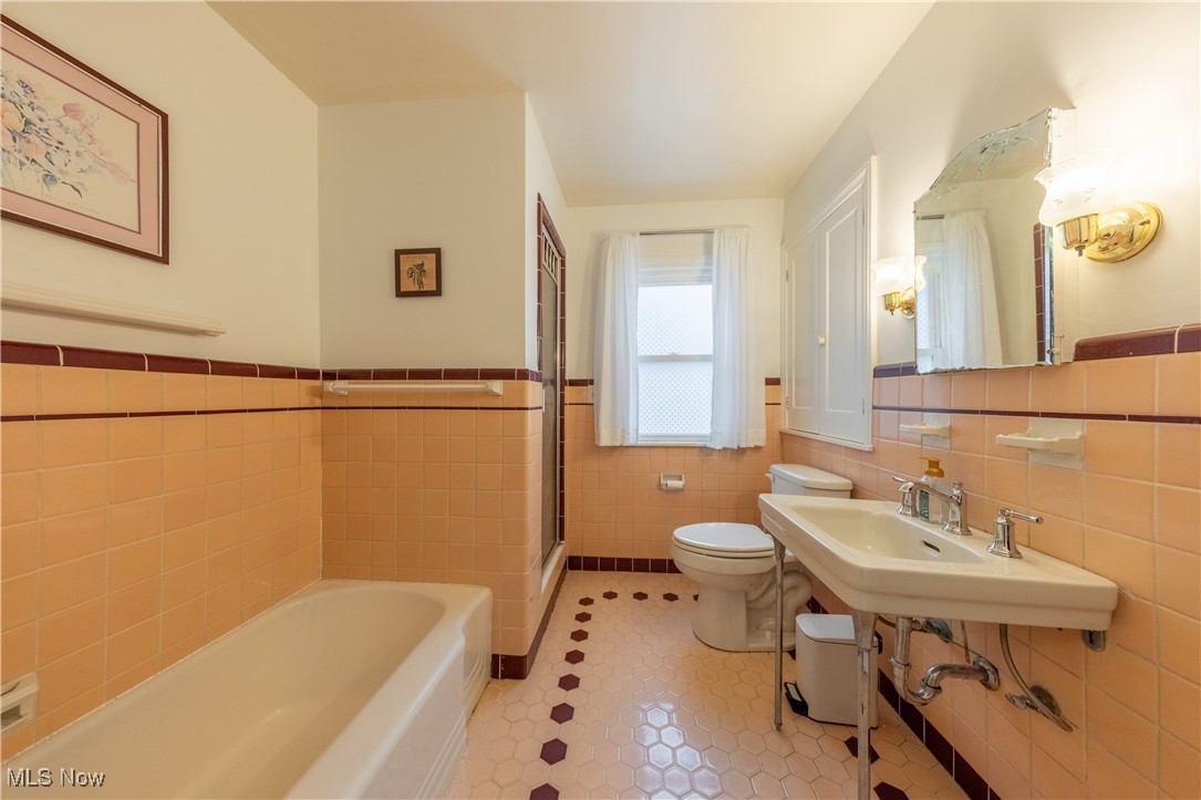 Van Sweringen Cos 21 - Residential