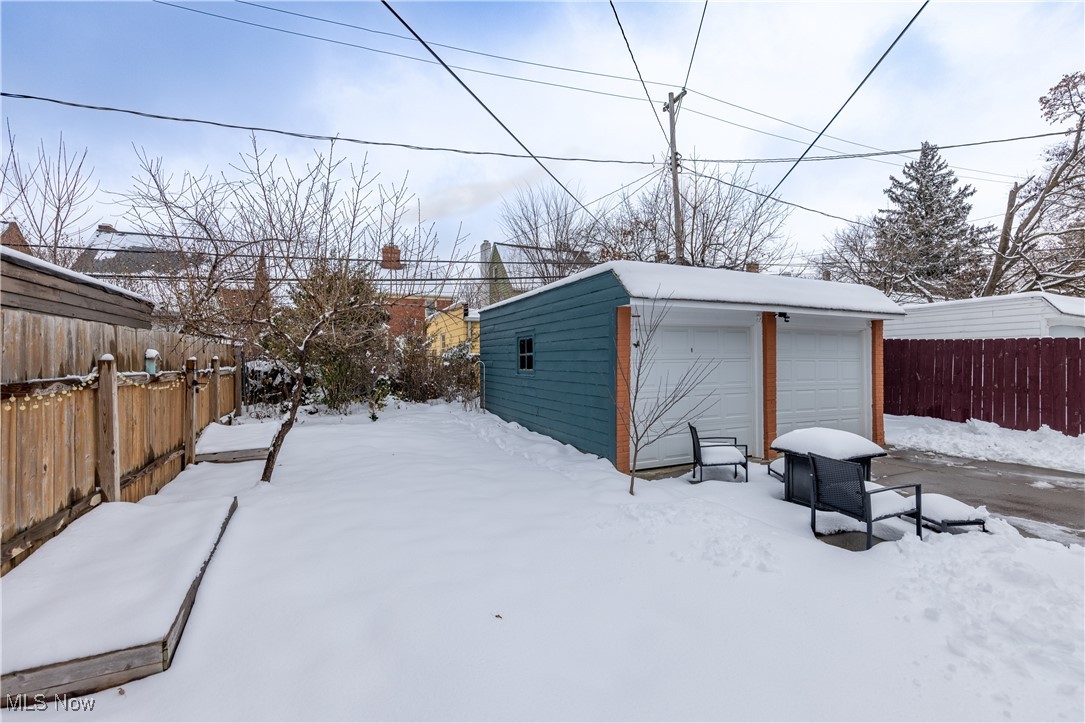 Van Sweringen Cos 21 - Residential