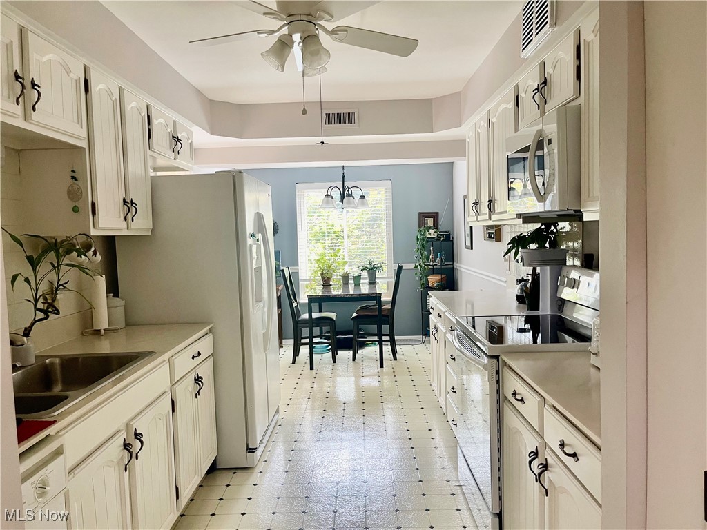 1012 Bunker Drive 303