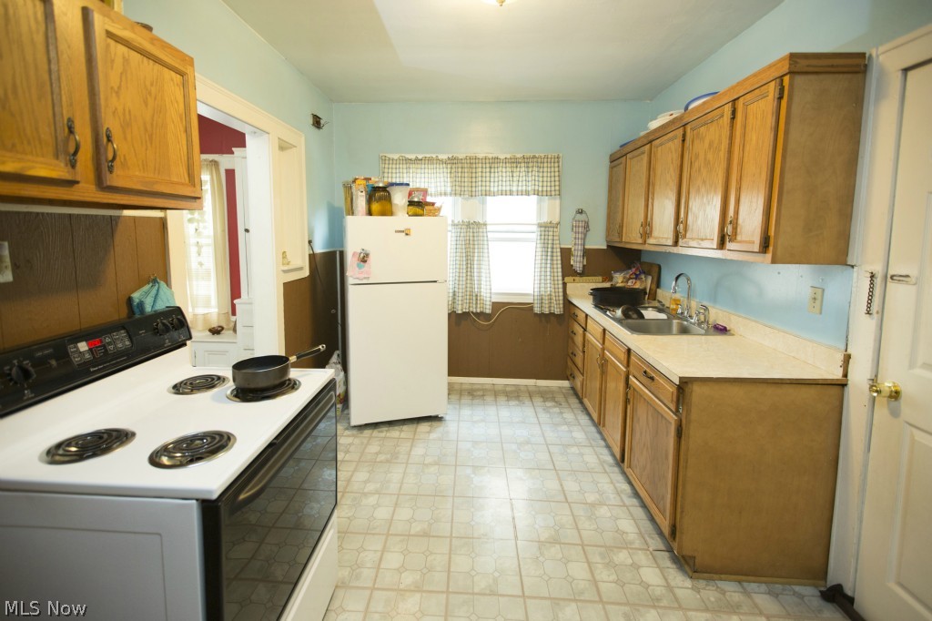 E C Gilberts 01 - Residential Income