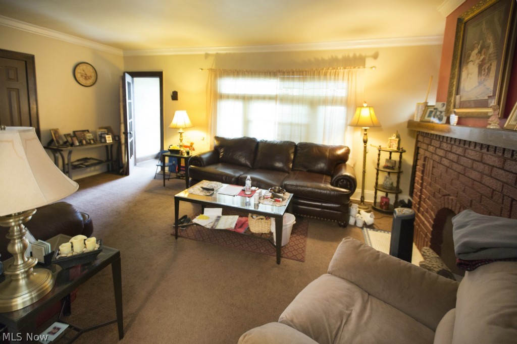 E C Gilberts 01 - Residential Income