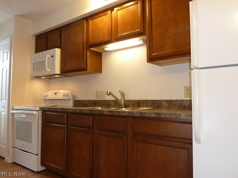 Heatherwood Apts - Residential Income