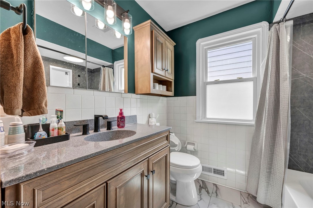 S H Kleinman Realty Cos Briar - Residential
