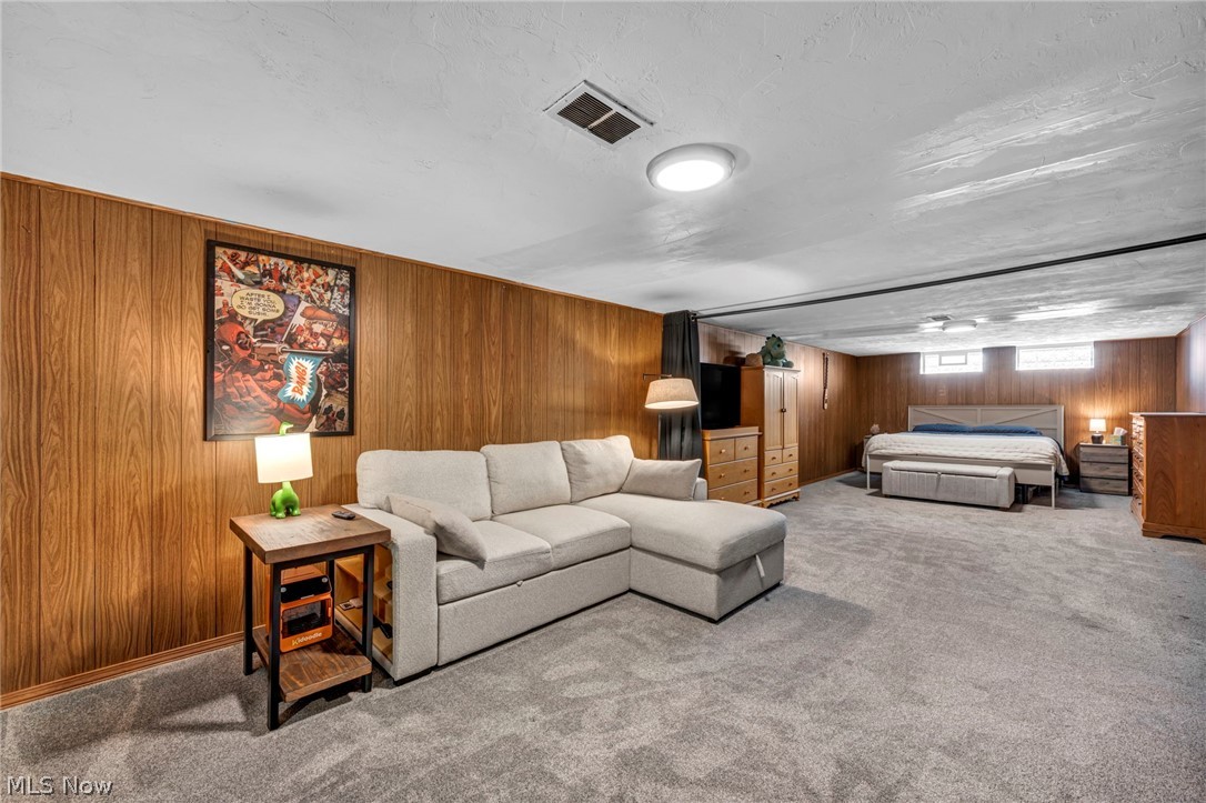 S H Kleinman Realty Cos Briar - Residential