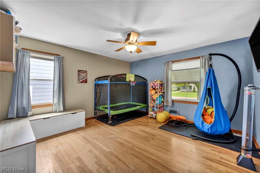 S H Kleinman Realty Cos Briar - Residential