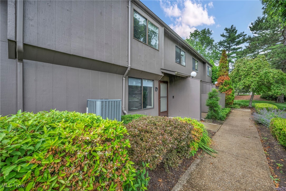 1500 Cedarwood Drive 1-D