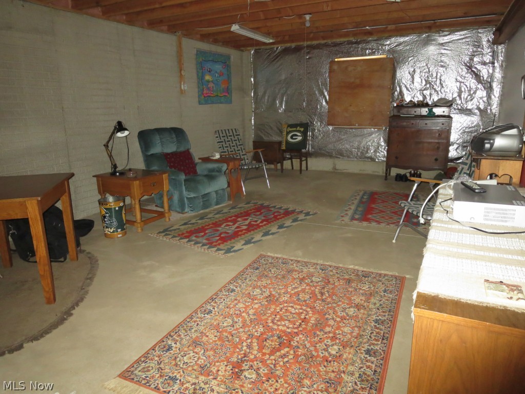 Edgebrook Condo - Residential