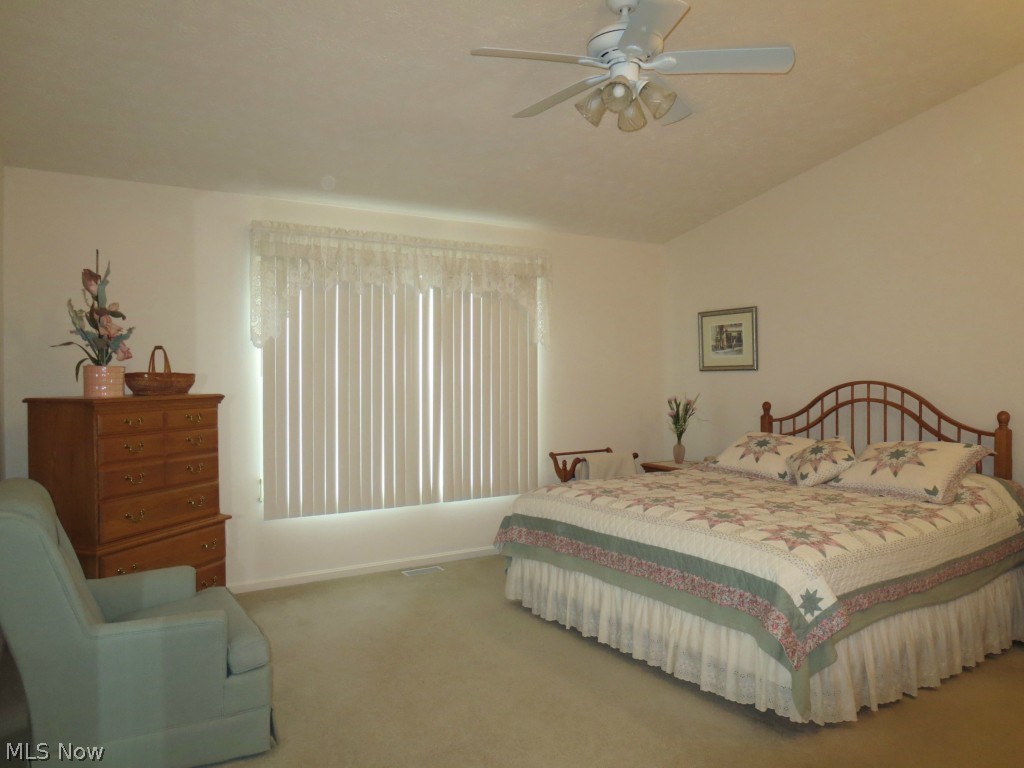 Edgebrook Condo - Residential