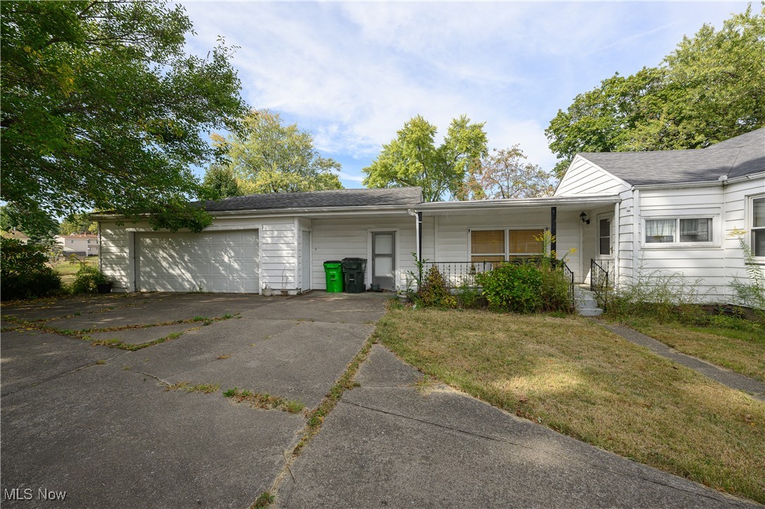 147 25th Street, Massillon, Ohio image 3