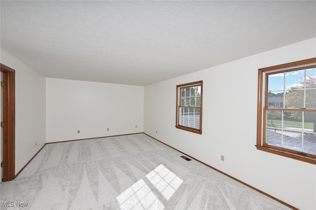 12840 North Star Drive, North Royalton, Ohio image 32