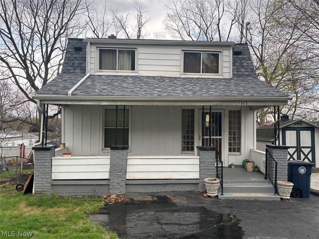 Photo of 1805 Manchester Road, Akron, OH 44314 (MLS # 5206167)