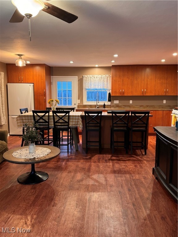 Circle Drive - Residential