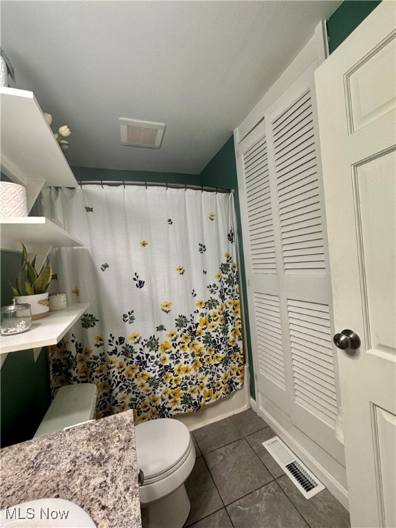 Circle Drive - Residential