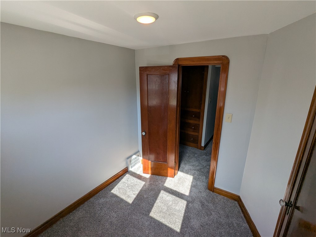 3433 Reid Avenue, Lorain, Ohio image 18